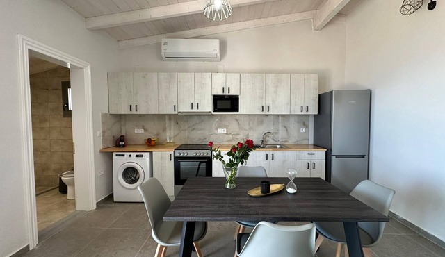 Eris Apartment - 2 Bedroom Apartment