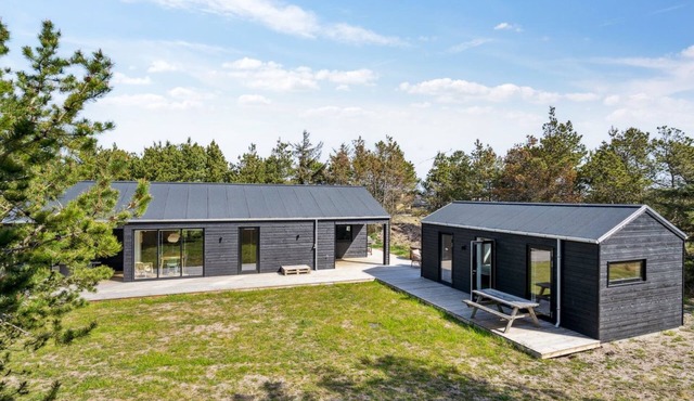 "Erke" - 500m from the sea by Interhome