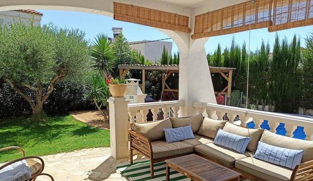 Villa Mami ..........