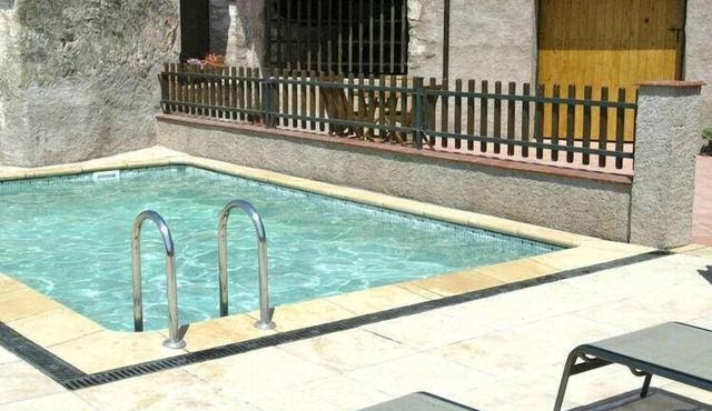 Cottage in Maians with Shared Pool