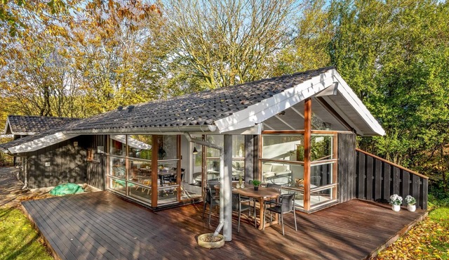 "Esbern" - 3.7km from the sea by Interhome