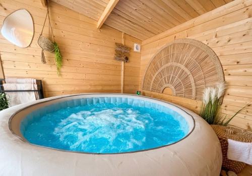 Escale Cosy jacuzzi & terrasse