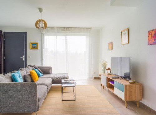 Escapade à Ploubalay : Maison moderne de plain-pied