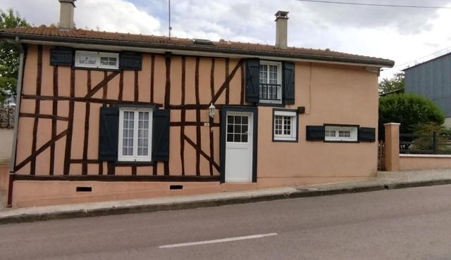 ESCAPADE CHAMPENOISE