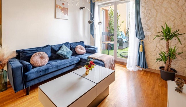 Escapade Exotique-Private Terrace-Love&Jacuzzi