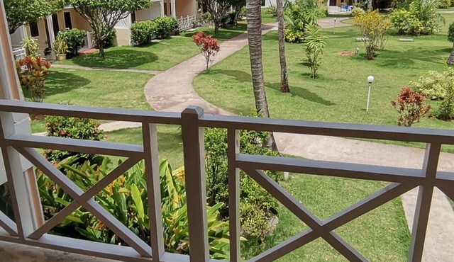 Escape and enjoy a well deserved vacation, 5mnt from the beach.