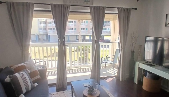 Escape for some relaxation to our family friendly condo, Steps away to the beach