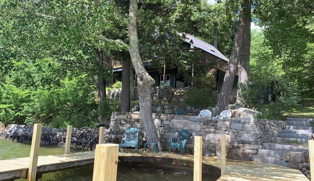 Escape from it all! Dock, beach & sunsets in south Wolfeboro #501
