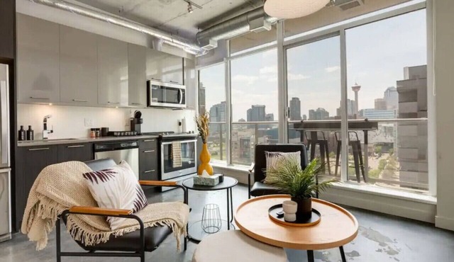 Escape in the Sky Studio | Peaceful & Cozy