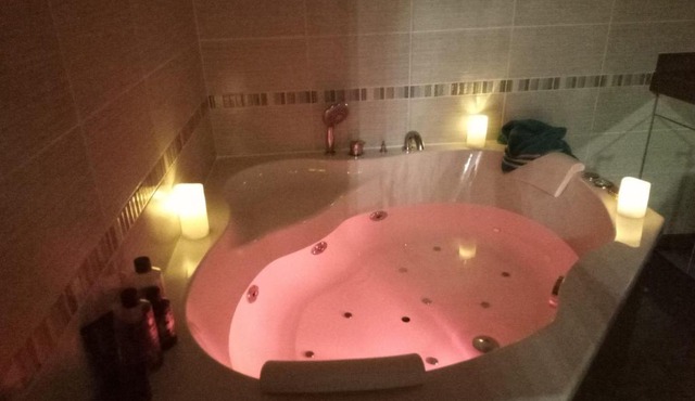 Escape Love du Chanoir