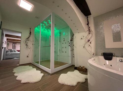 Escape Private SPA II