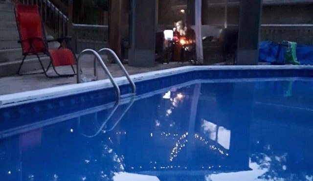 “Escape the city, embrace the serenity" Spring, summer and Fall Getaway !