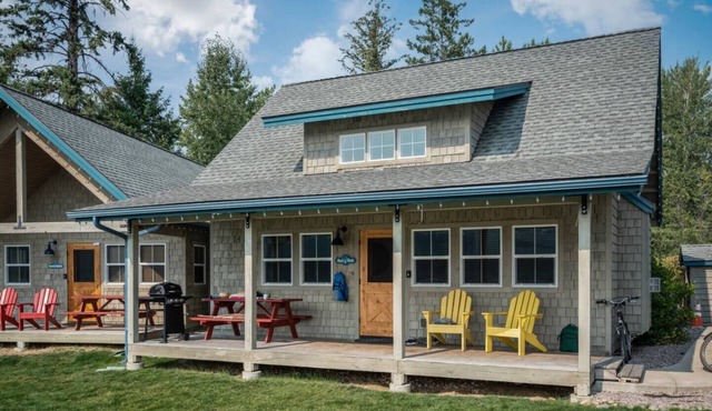 Escape the everyday at this peaceful retreat near the water. Perfect for families seeking relaxation, outdoor fun, and lakeside charm.