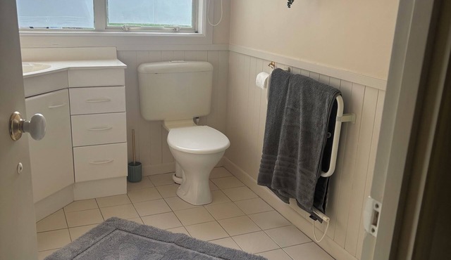 Escape to a peaceful, spacious retreat in Ōhaeawai and explore Northland!