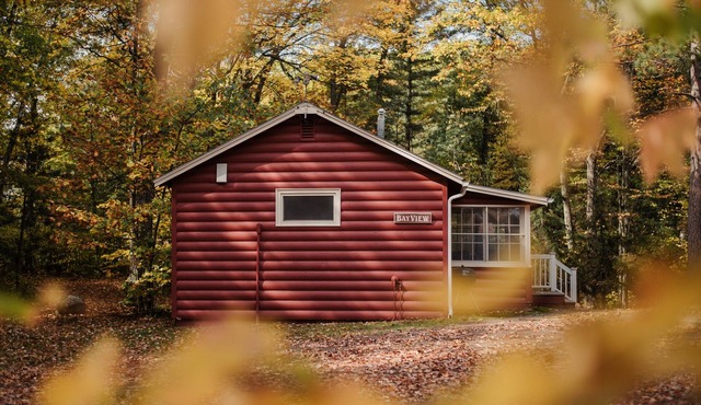 Escape to Bayview Cabin | MW Chain | Lake Views