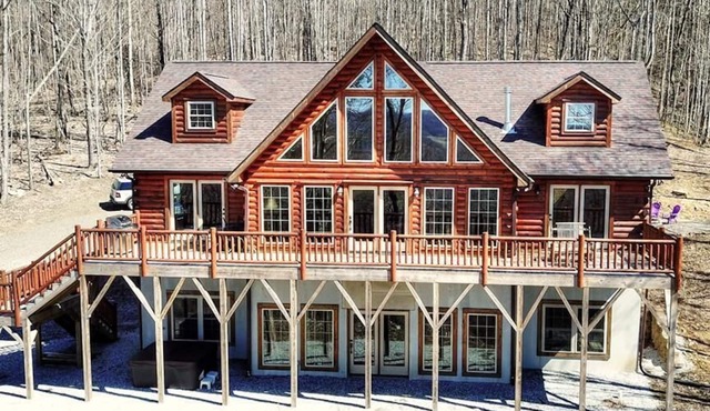 Escape to Daltons Creek Cabin in Creston, NC, perfect for family fun!