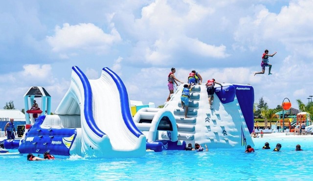 Escape to Lagoon Bliss, SpaciousnStay for 8 Guests