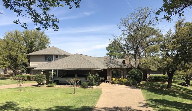 Escape to Lake Lewisville An acre and a half on the lake too good to be true