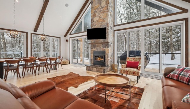 Escape to Mont-Tremblant: A Luxurious Retreat Awaits You
