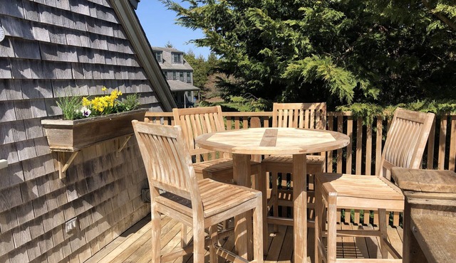 Escape to Nantucket's charm, just a 6-min drive from Surfside Beach