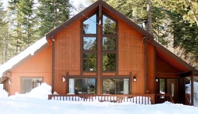 Escape to our Lake Tahoe private home; skiing, hiking, biking, beaches