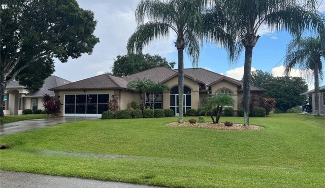Escape to our stunning waterfront vacation rental pool home in Rotonda West, FL