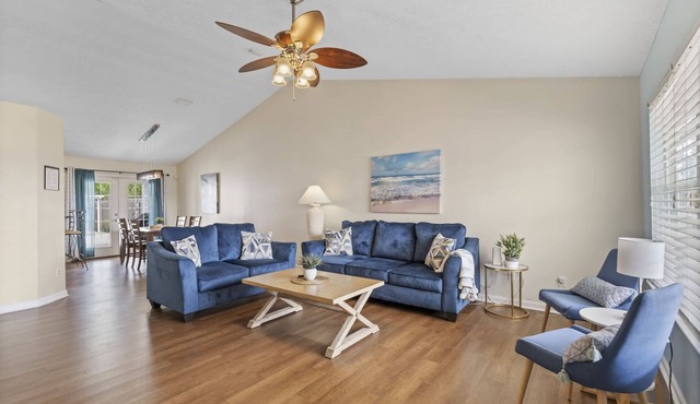 Escape to Paradise w Saltwater Pool 25 Min to PCB