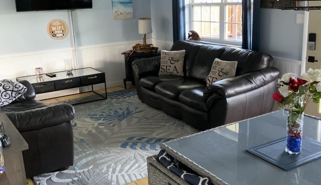 Escape to Seaside Chalet with hot tub at Aboiteau Beach , pet friendly