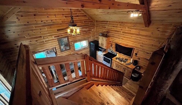 Escape to Serene Lakeside Bliss in Cabin on Mille Lacs Lake- 40Ft from the LAKE!