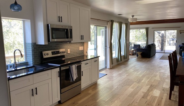 Escape to serenity: Family-friendly retreat near the city