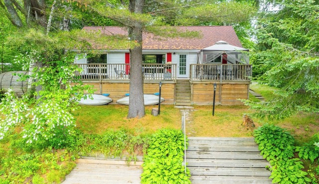 Escape to the Riverfront Retreat on the Burnt River, Kawartha Lakes