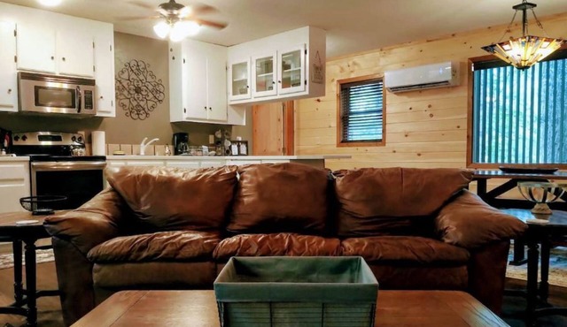 Escape to The Trees Cabin