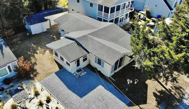 Escape to this charming beach cottage along the coast of Broadkill Beach