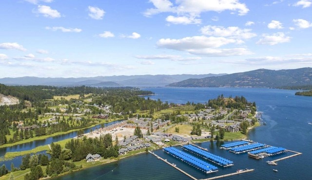 Escape to this heavenly Dover Bay hideaway where comfort meets calm - perfect for romantic getaways or peaceful family stays.