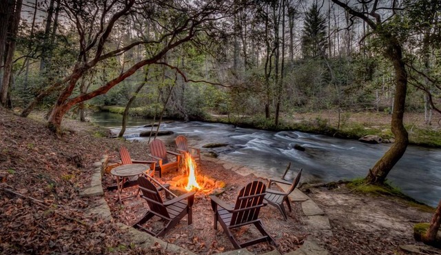 Escape to Water Dance - Riverfront Fire Pit | Hot Tub | Foosball