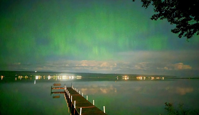 *Escape to your own luxury lakeside oasis on Torch Lake - The perfect getaway*
