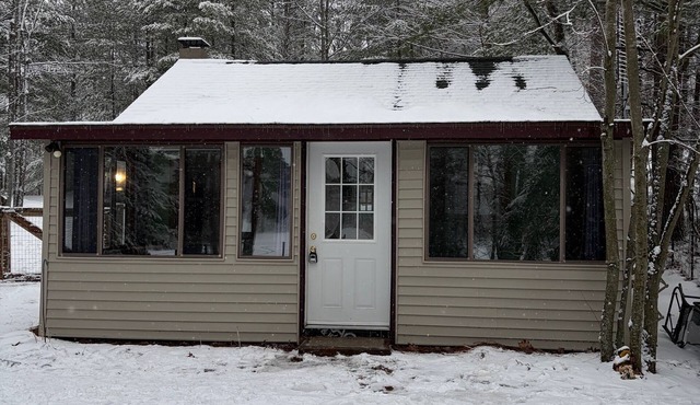 Escape to your Private Spider Lake Retreat