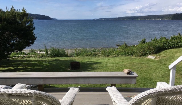Escape to your seaside retreat on South Whidbey’s Holmes Harbor