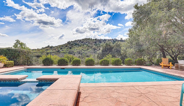 Escondido Home: Private Pool, 2 Grills & Fire Pit!