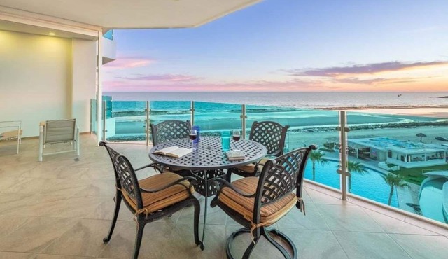 Esmeralda Beach Resort 2 Bedrooms Condo B 503