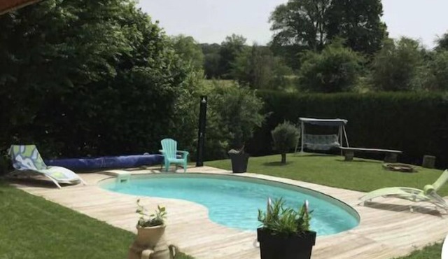 Espace Prive Dans un Écrin de Verdure