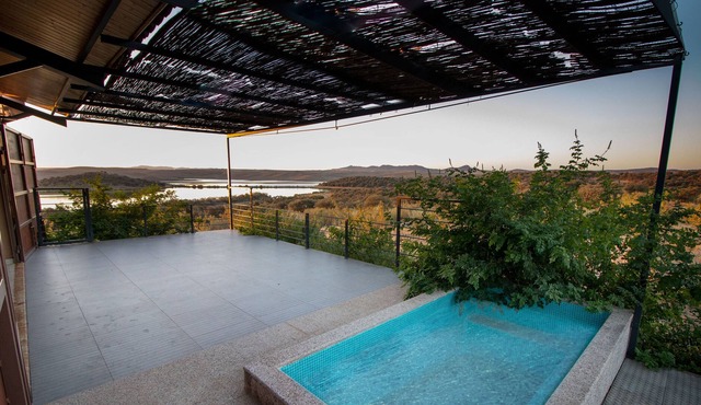 Espectacular Casa, Paraje y Vistas Únicas en la Siberia Extremeña