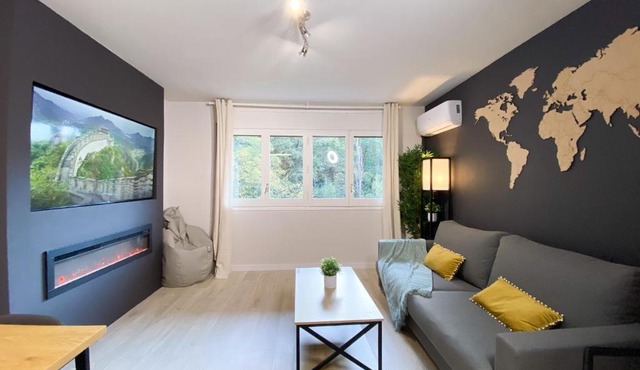 Espectacular Apartamento Con Vistas En Escaldes - 10min Caminando Al Centro - Parking Gratis l by BonesVacances