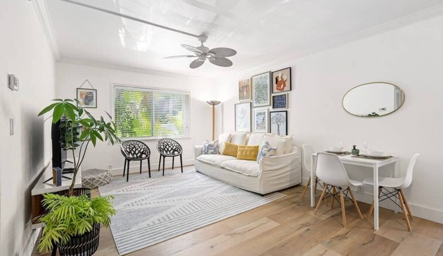 Espectacular Location on Las Olas Isle – Near Beach
