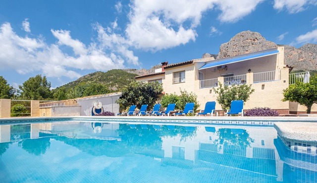Espectacular Villa En La Nucía. Privacidad Total.