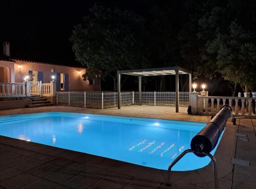 Esquiròu Varois - Maison avec piscine