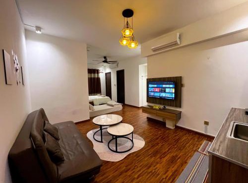 Est 25 by Agel Homestay