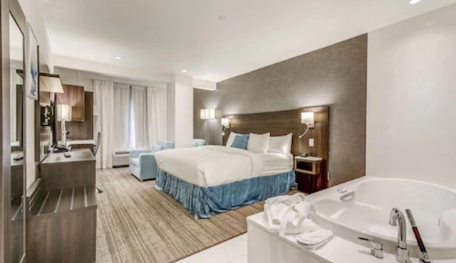 EST Hotel