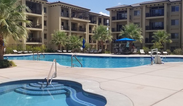 Estancia Resort! New beauty in St George with heated pool and pickleball