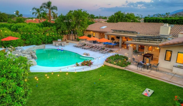 Estate+Pool+Spa+Golf+Mountain Views+Pool Table